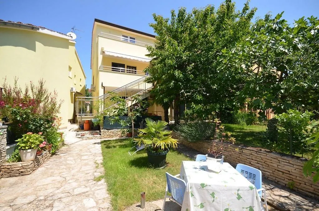 Apartments And Room Mirjana Rovinj