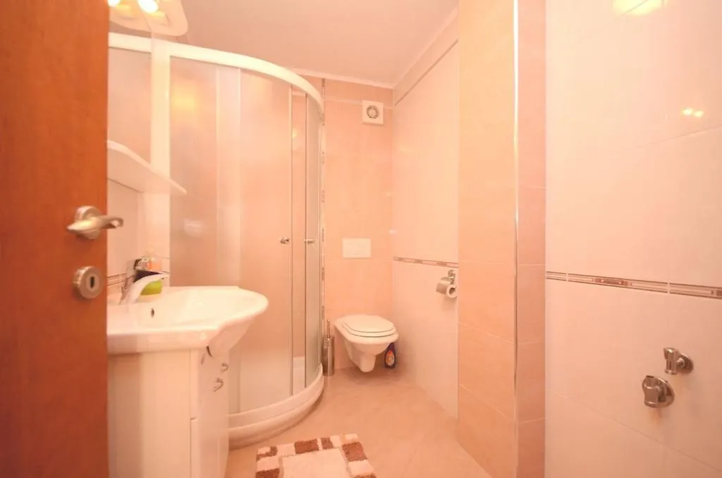 Apartments And Room Mirjana Rovinj